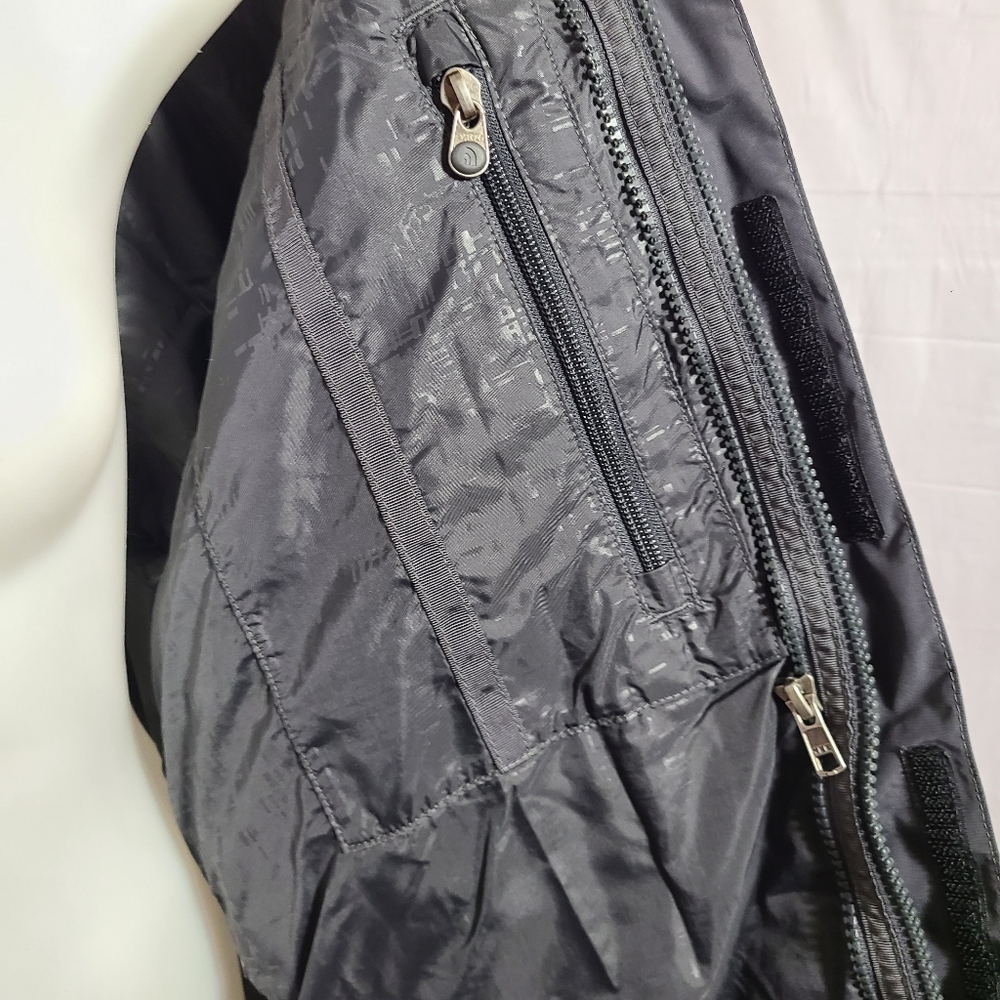 The North Face mens parka - Picture 5 of 8